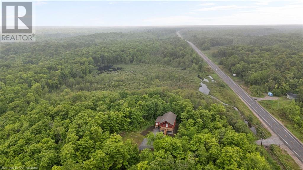Photo 4 of 1414 Highway 124, Dunchurch ON