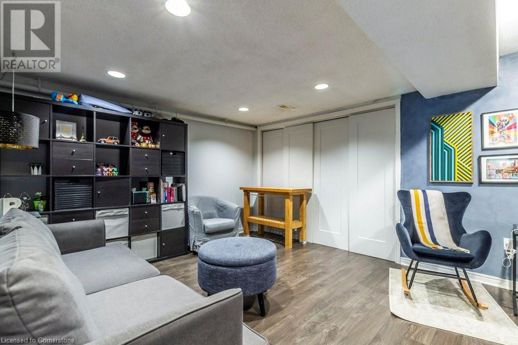 Photo 27 of 26 Moss Boulevard Unit 77, Hamilton ON