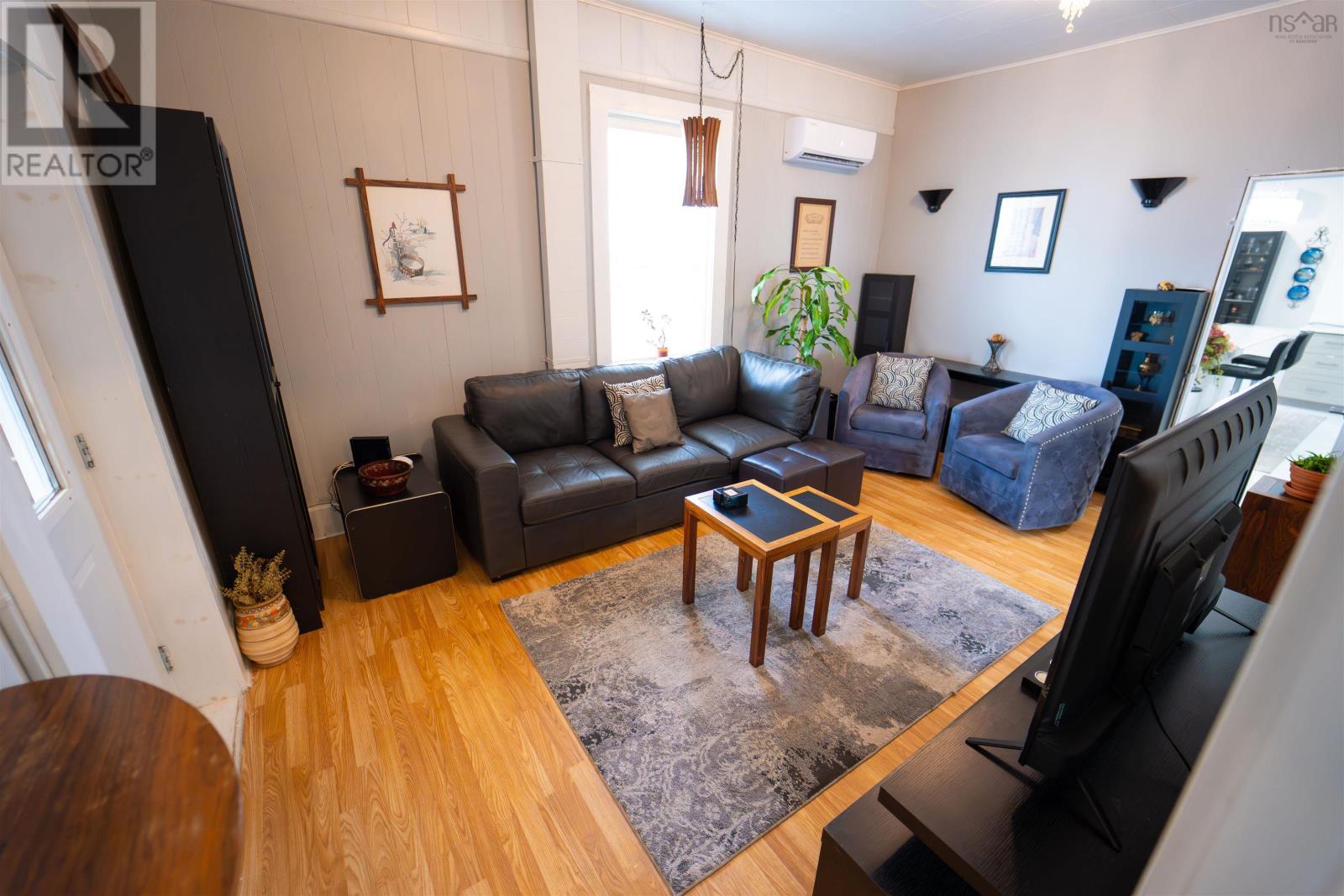 Photo 39 of 33 Pleasant Street, Parrsboro NS