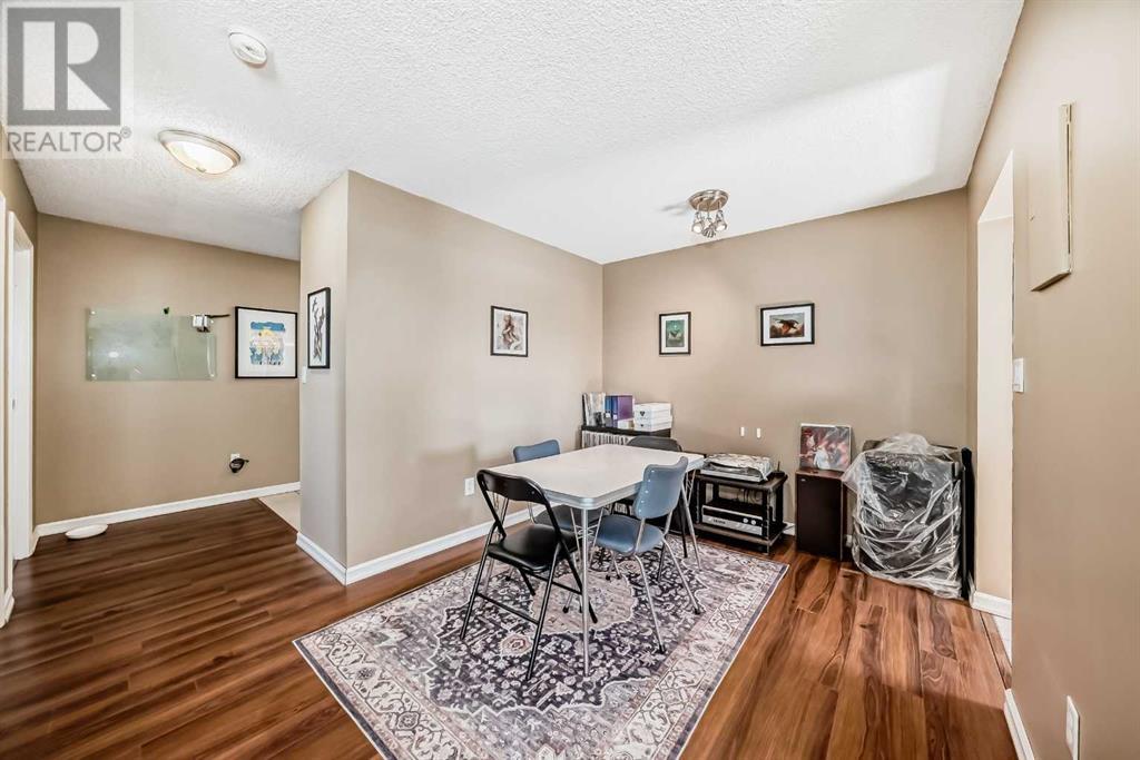 Single Family House for Sale in    Avenue SW Beltline Calgary 