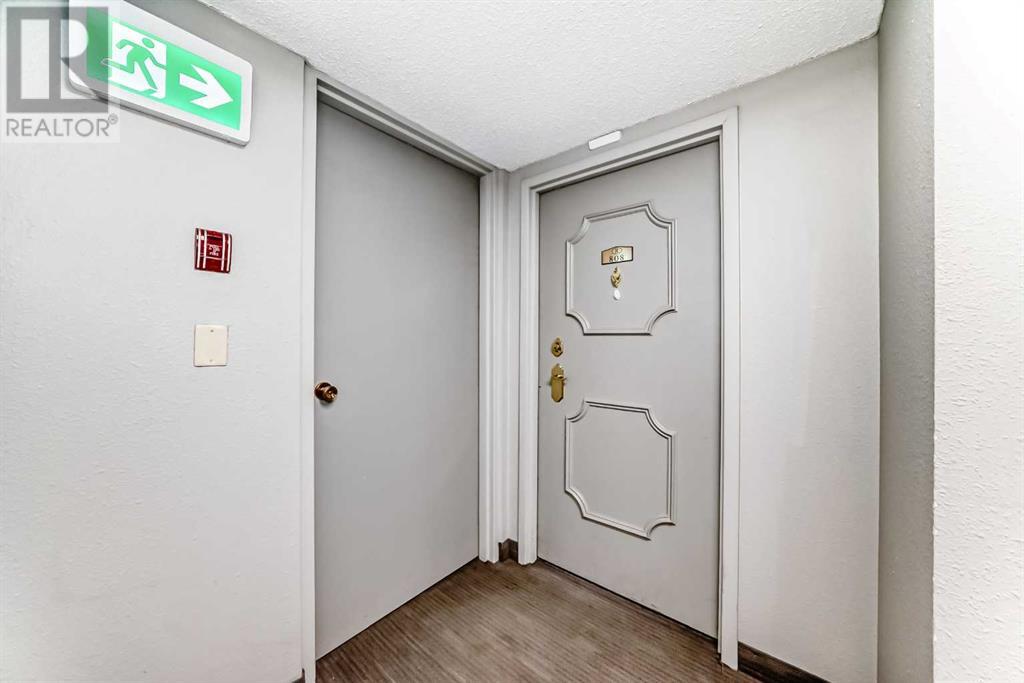 Single Family House for Sale in    Avenue SW Beltline Calgary 
