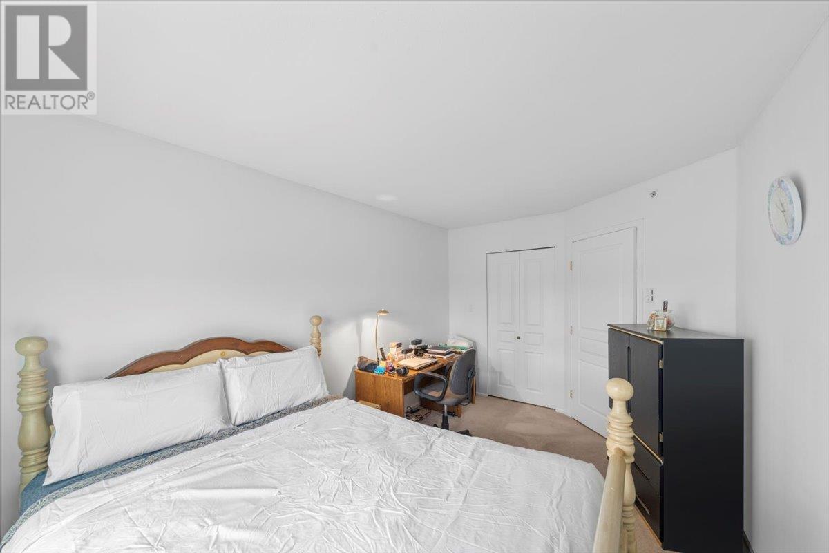 Photo 4 of Ph 23 760 Kingsway, Vancouver BC