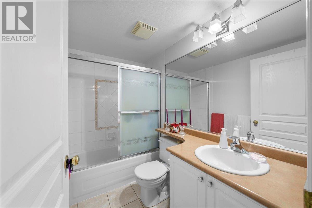 Photo 2 of Ph 23 760 Kingsway, Vancouver BC