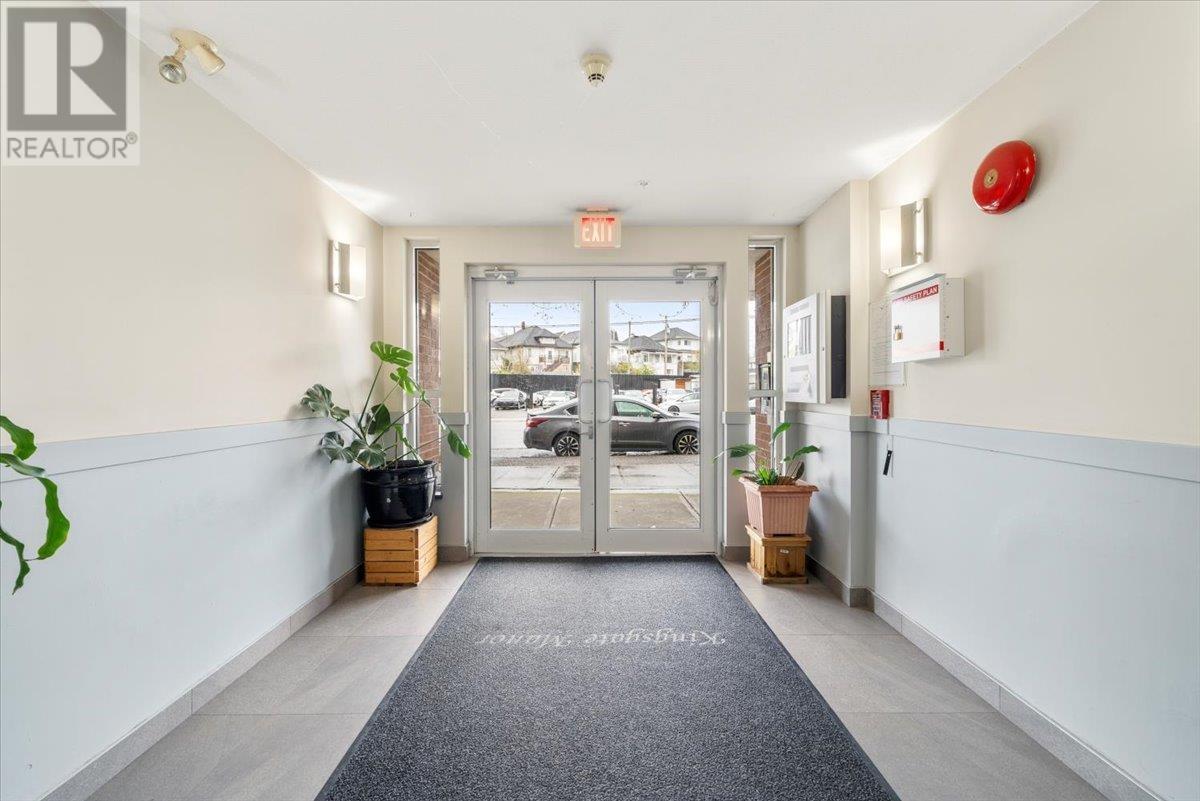 Photo 1 of Ph 23 760 Kingsway, Vancouver BC