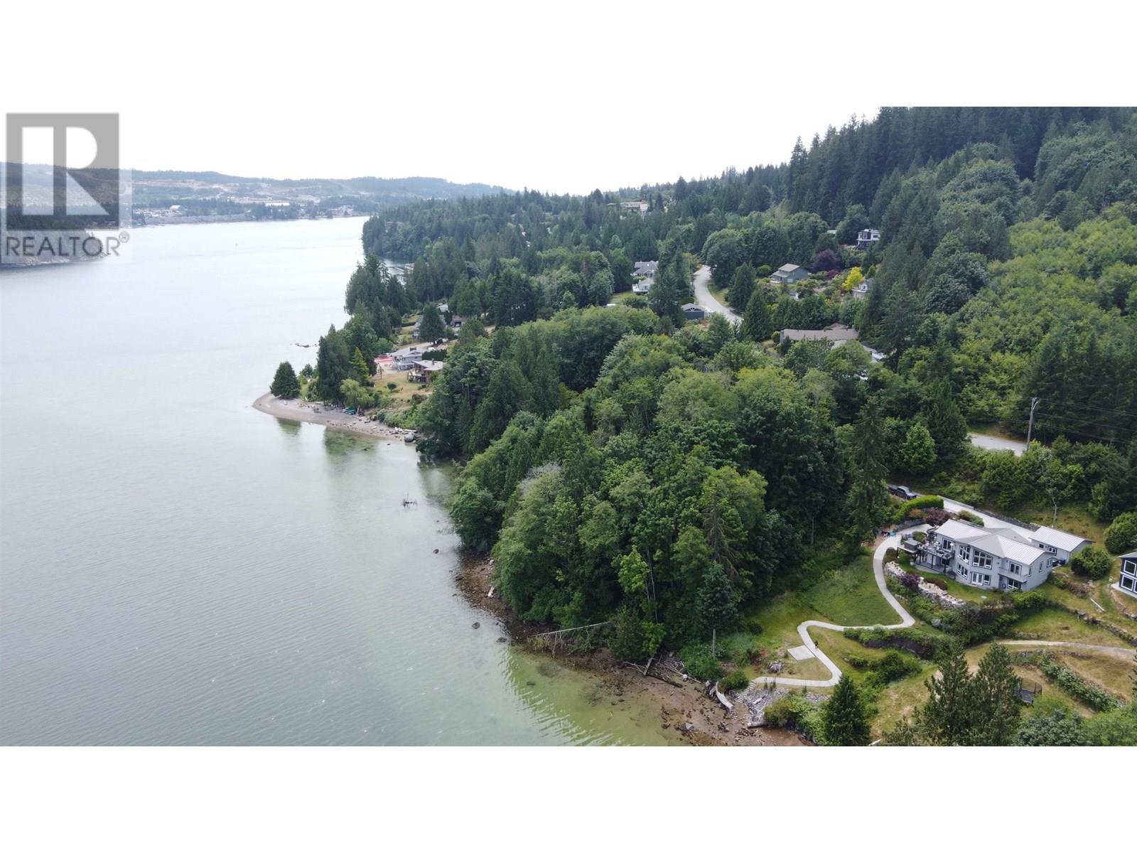 6340 N GALE AVENUE, Sechelt