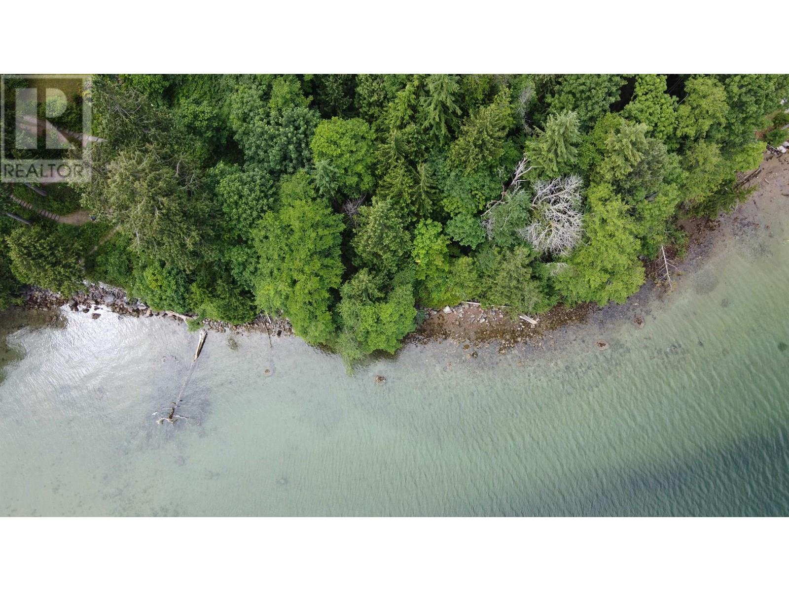 6340 N GALE AVENUE, Sechelt