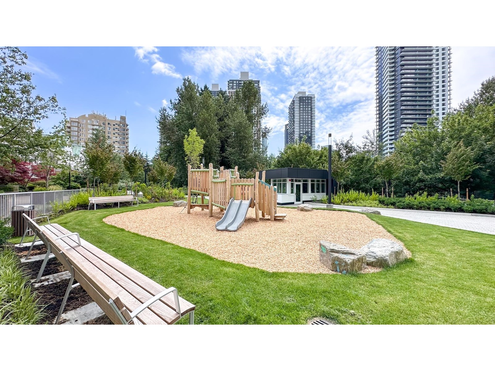 Photo 25 of 1508 13778 100 Avenue, Surrey BC