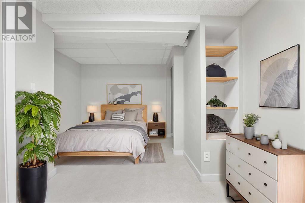 Single Family House for Sale in   Dalton Drive NW Dalhousie Calgary 