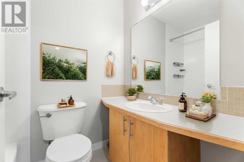 Single Family House for Sale in   Dalton Drive NW Dalhousie Calgary 