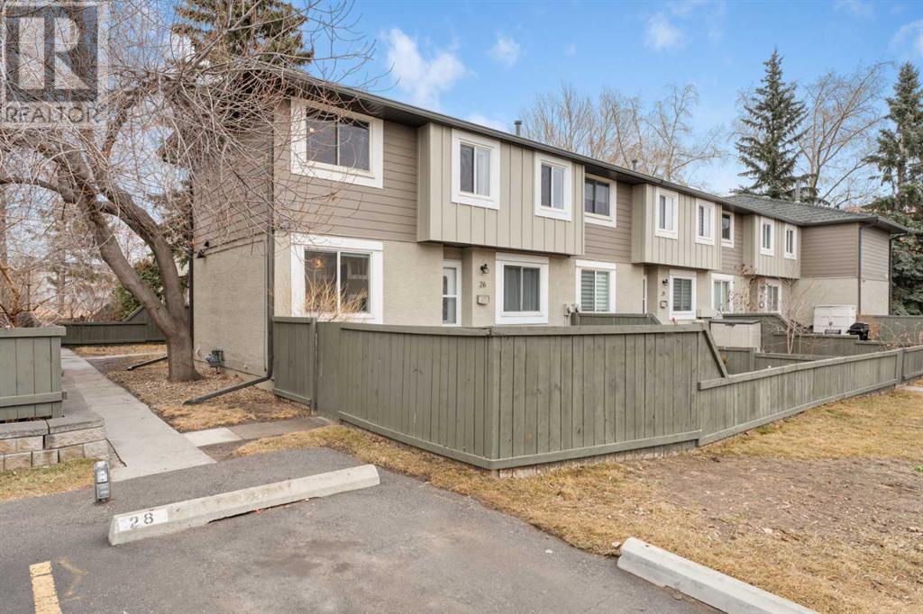 Single Family House for Sale in   Dalton Drive NW Dalhousie Calgary 