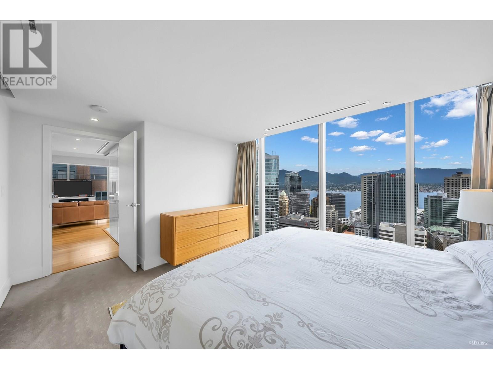 3002 667 HOWE STREET, Vancouver