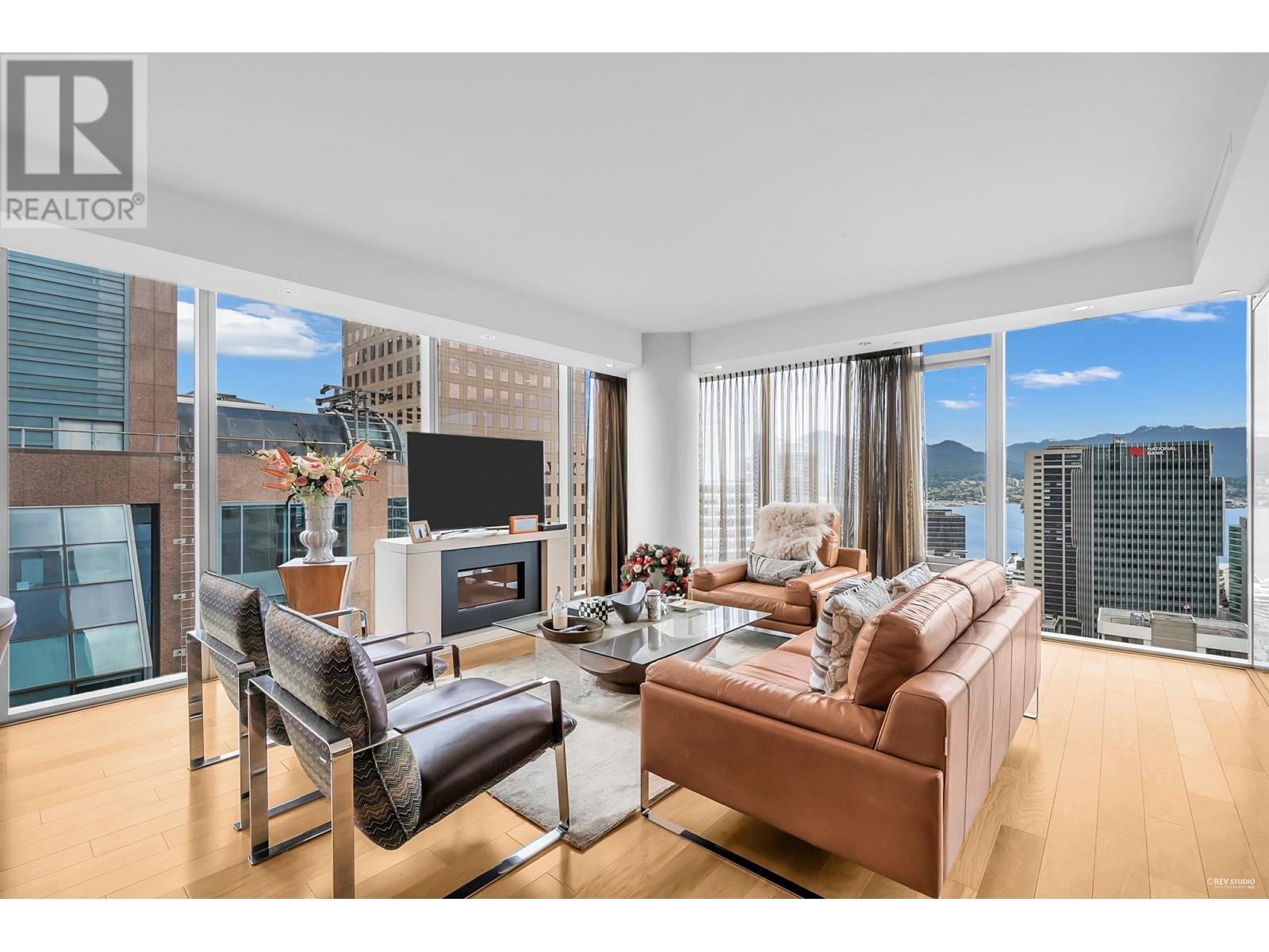 3002 667 HOWE STREET, Vancouver