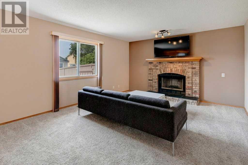 Single Family House for Sale in  Riverbend Drive SE Riverbend Calgary 