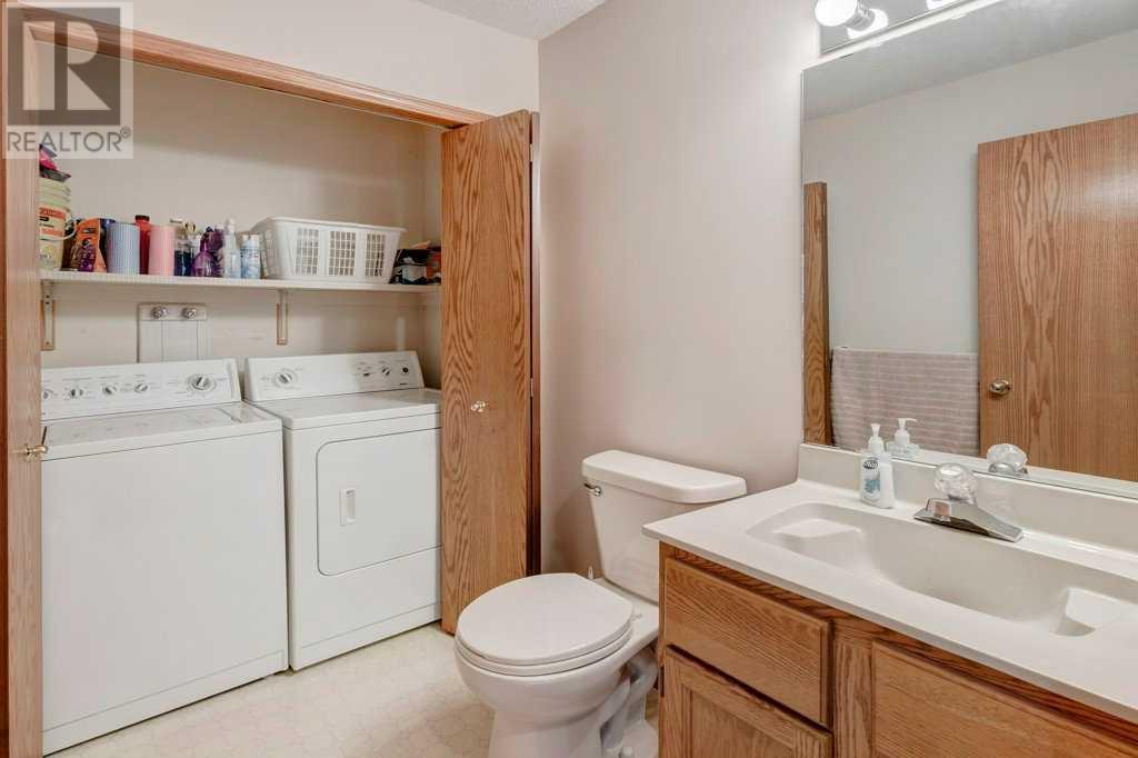 Single Family House for Sale in  Riverbend Drive SE Riverbend Calgary 