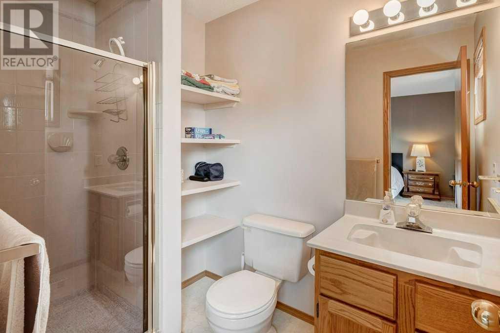 Single Family House for Sale in  Riverbend Drive SE Riverbend Calgary 