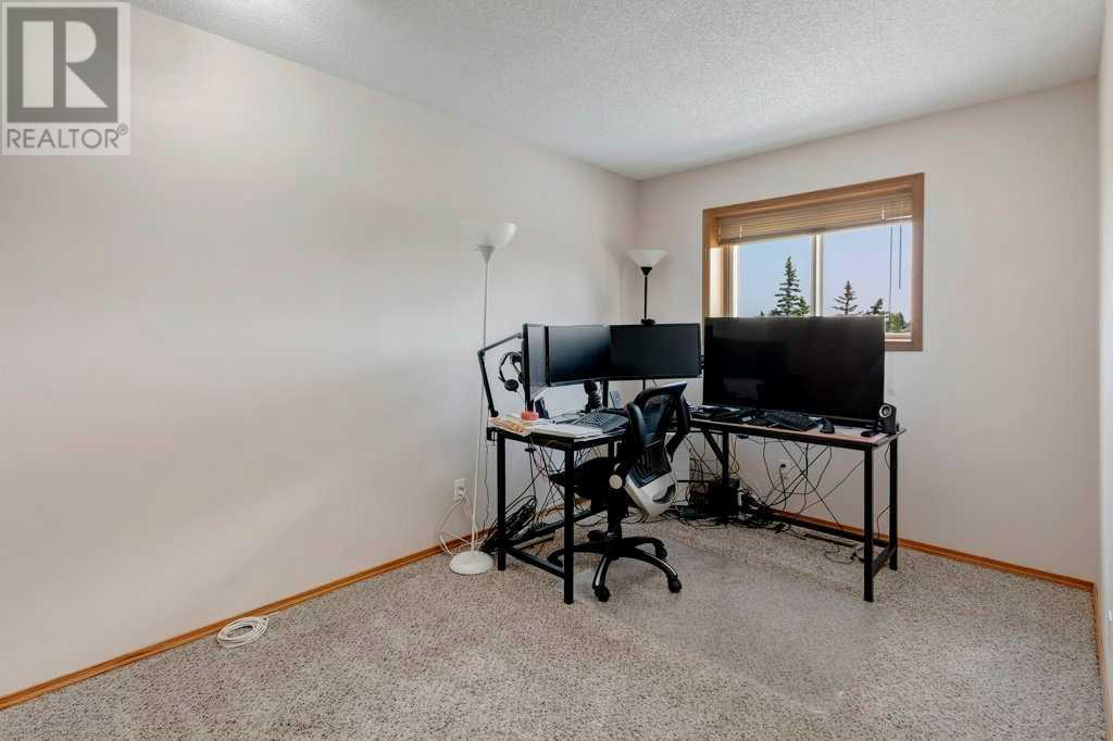 Single Family House for Sale in  Riverbend Drive SE Riverbend Calgary 