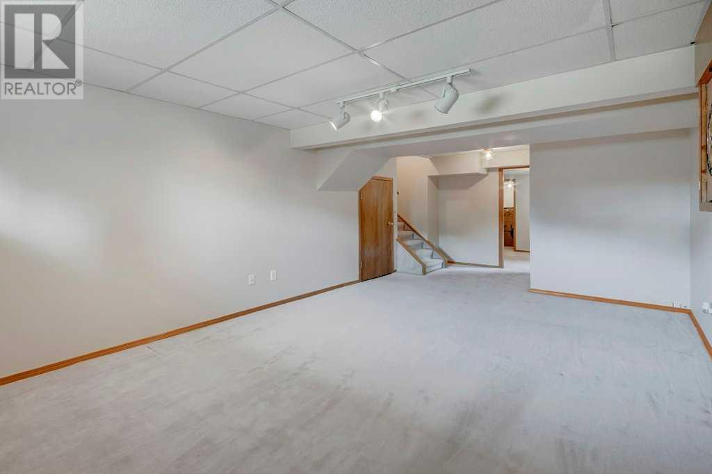 Single Family House for Sale in  Riverbend Drive SE Riverbend Calgary 