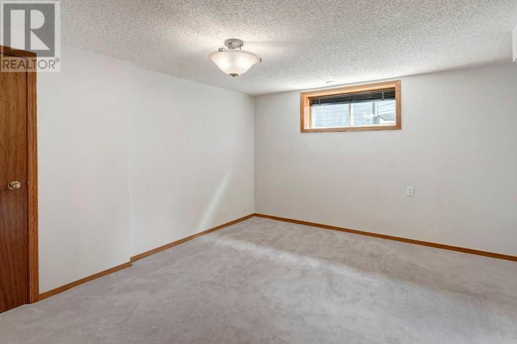 Single Family House for Sale in  Riverbend Drive SE Riverbend Calgary 