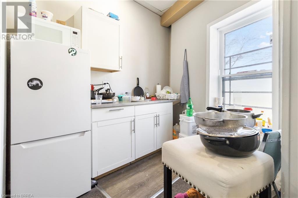 Photo 1 of 14 Dalhousie Street, Brantford ON
