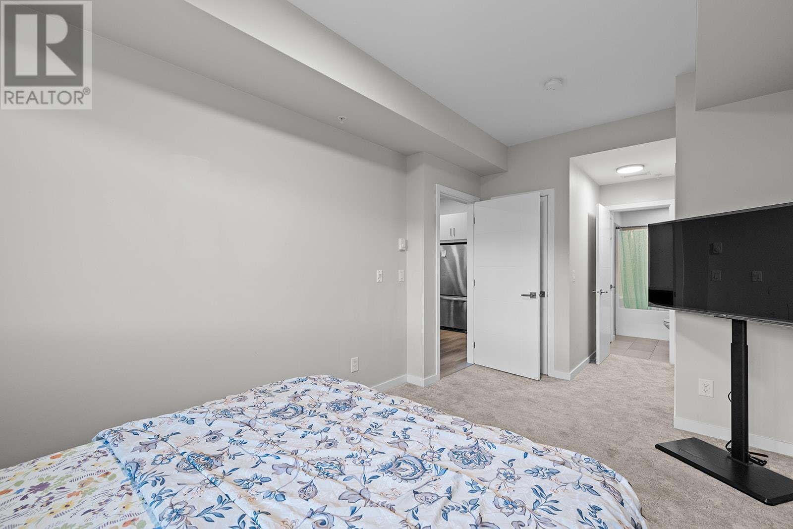 #323 2301 CARRINGTON ROAD - Image 14