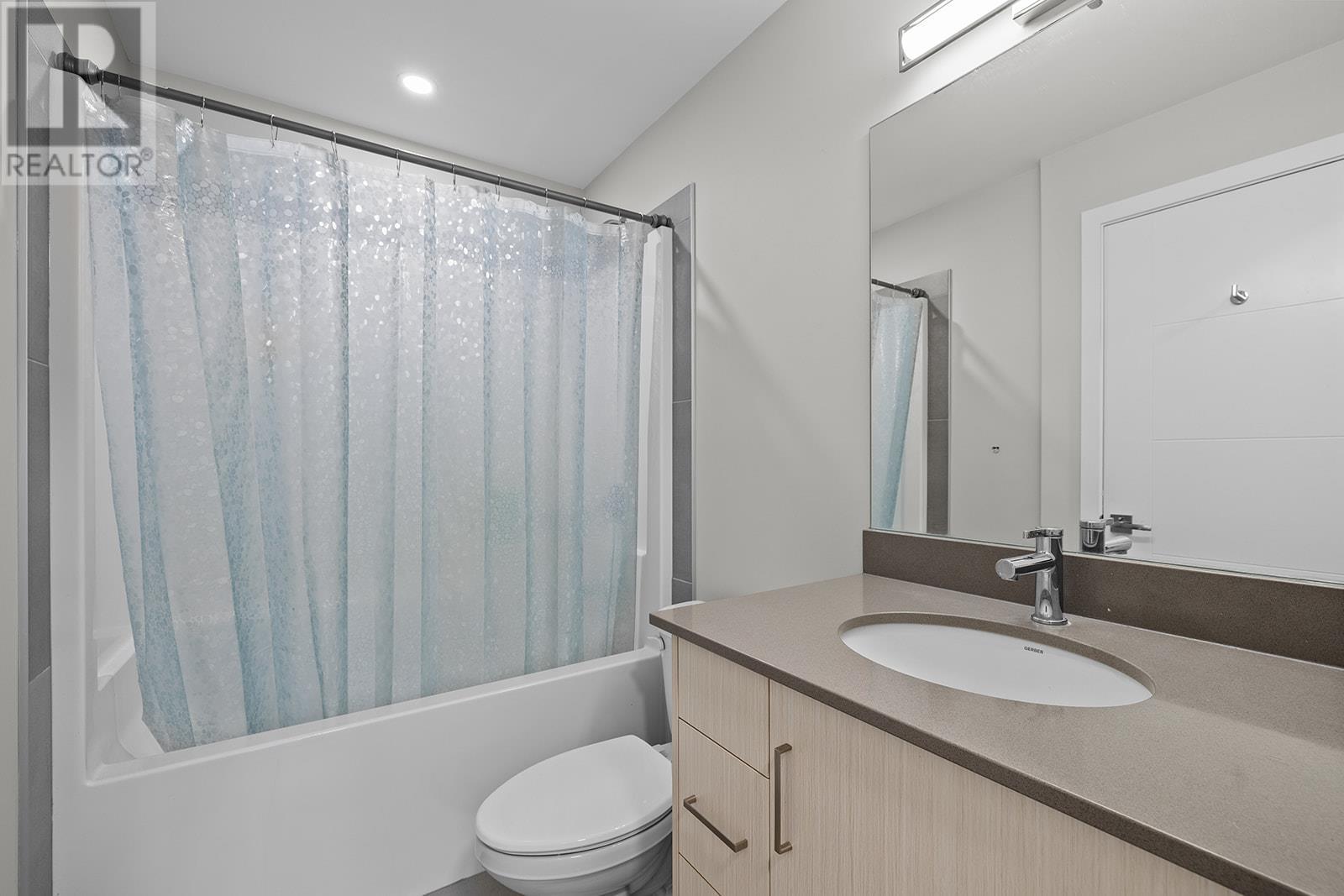 #323 2301 CARRINGTON ROAD - Image 12
