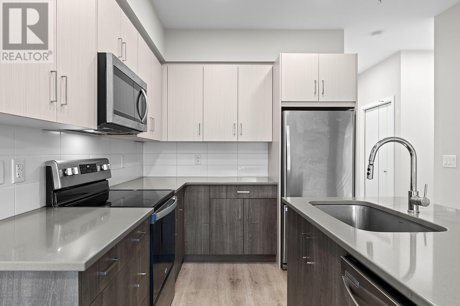 #323 2301 CARRINGTON ROAD - Image 3