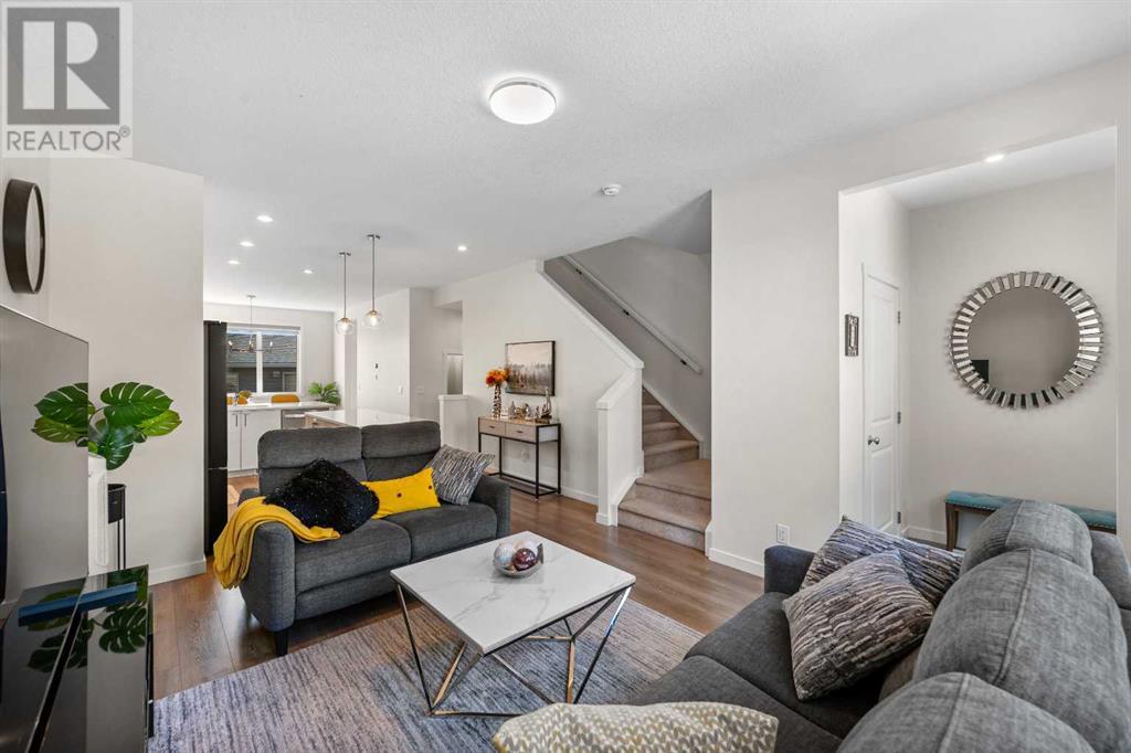 Single Family House for Sale in  Rangeview Drive SE Rangeview Calgary 