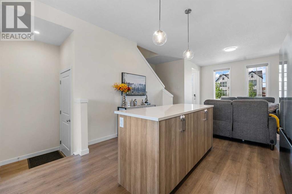 Single Family House for Sale in  Rangeview Drive SE Rangeview Calgary 
