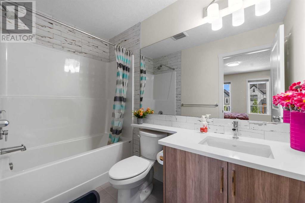 Single Family House for Sale in  Rangeview Drive SE Rangeview Calgary 