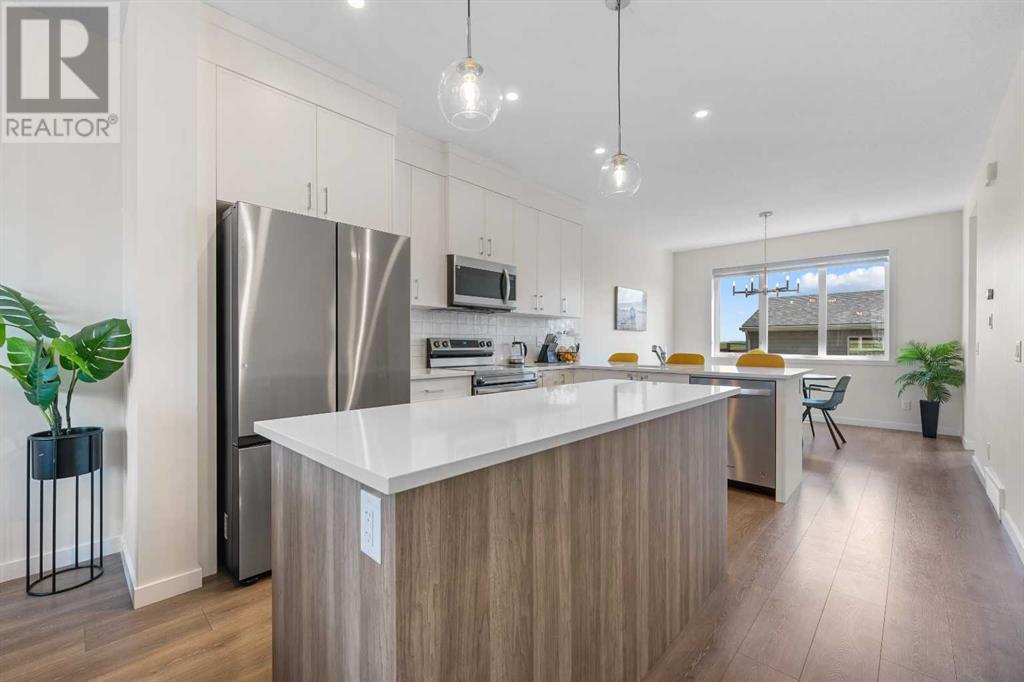 Single Family House for Sale in  Rangeview Drive SE Rangeview Calgary 