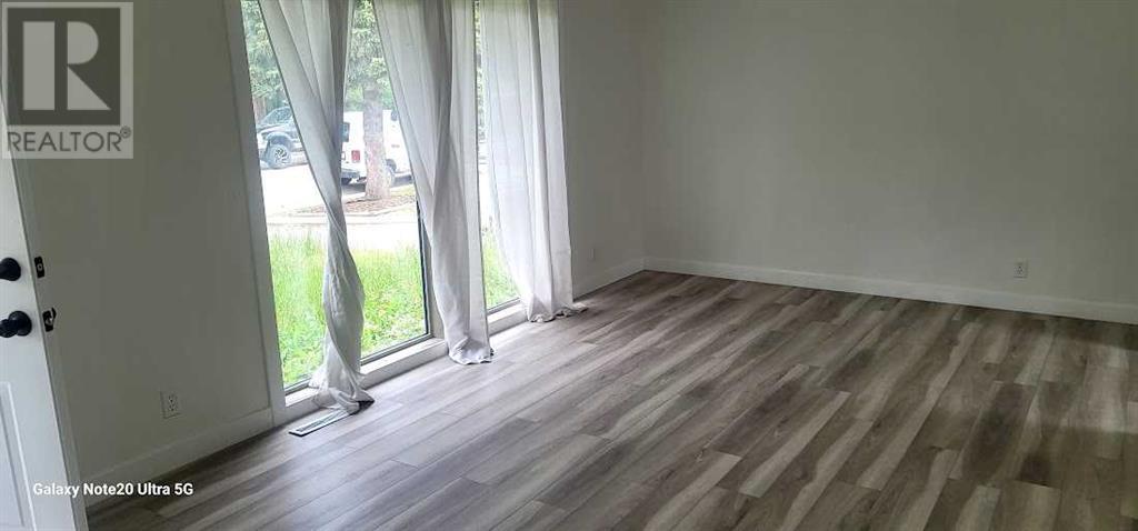 Single Family House Bungalow for Sale in  Foritana Road SE Forest Heights Calgary 