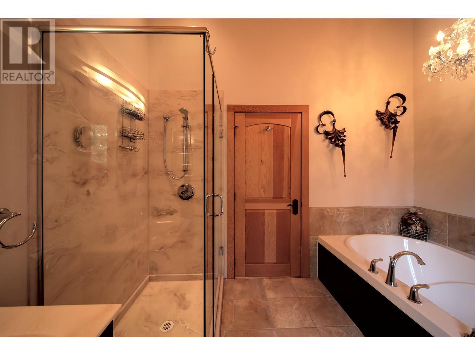 6256 LEAMONT PLACE - 33