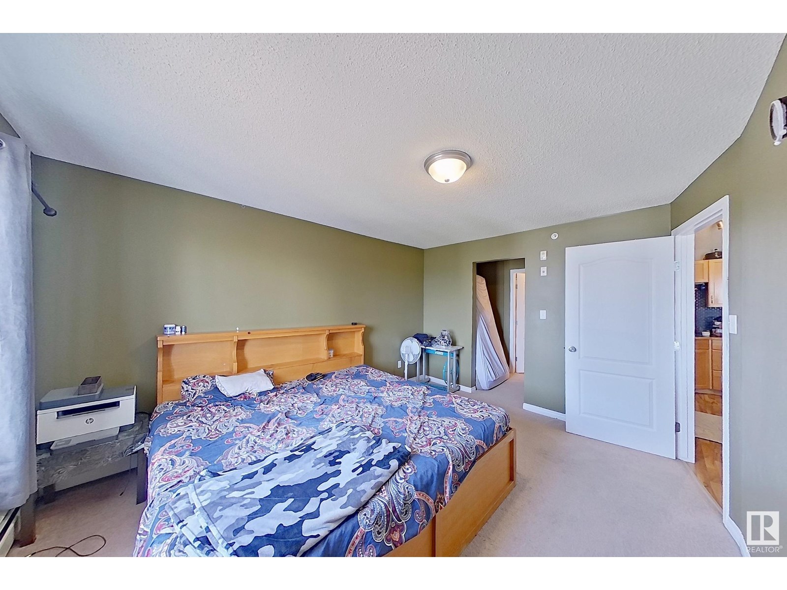 Photo 8 of 418 3425 19 St Nw, Edmonton AB