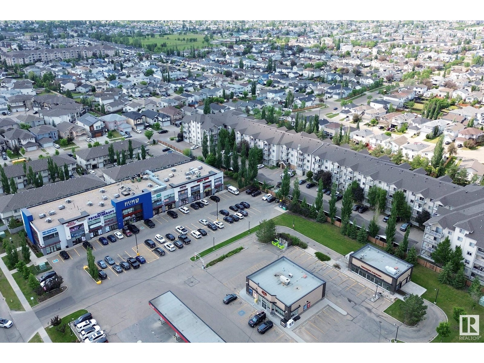 Photo 21 of 418 3425 19 St Nw, Edmonton AB