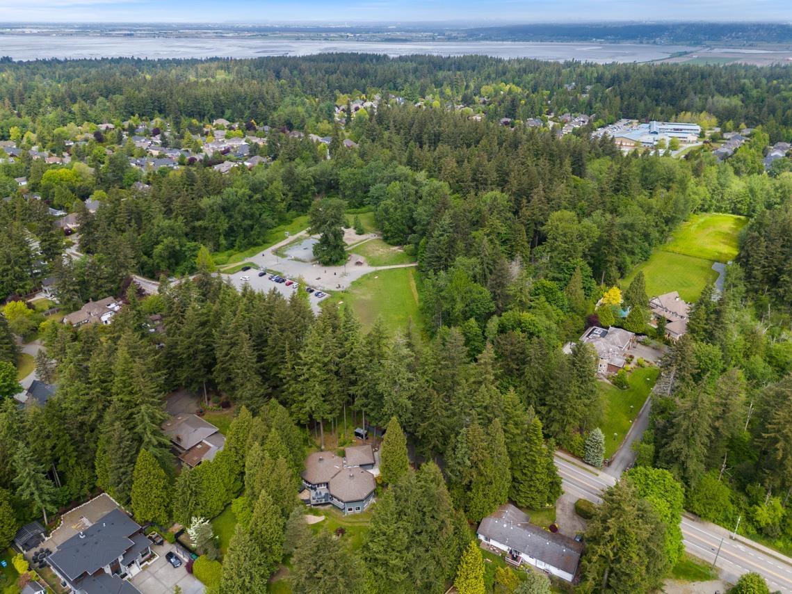 13538 20 AVENUE, Surrey real estate listing R3003635