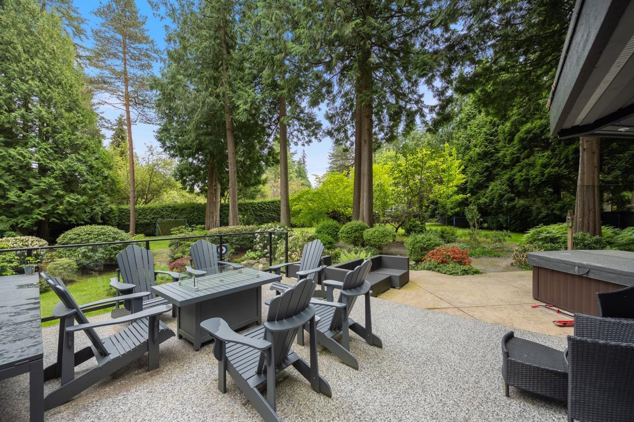 13538 20 AVENUE, Surrey real estate listing R3003635