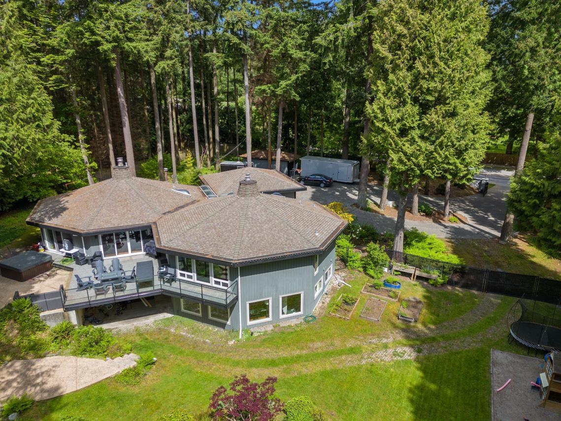 13538 20 AVENUE, Surrey real estate listing R3003635