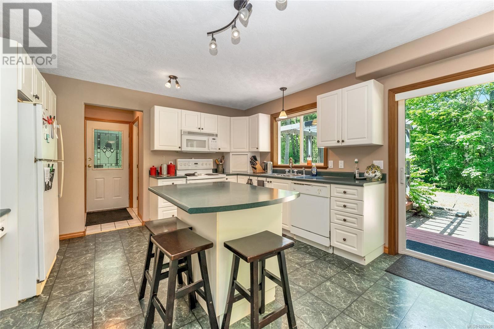 1850 Lakewood Rd, Shawnigan Lake