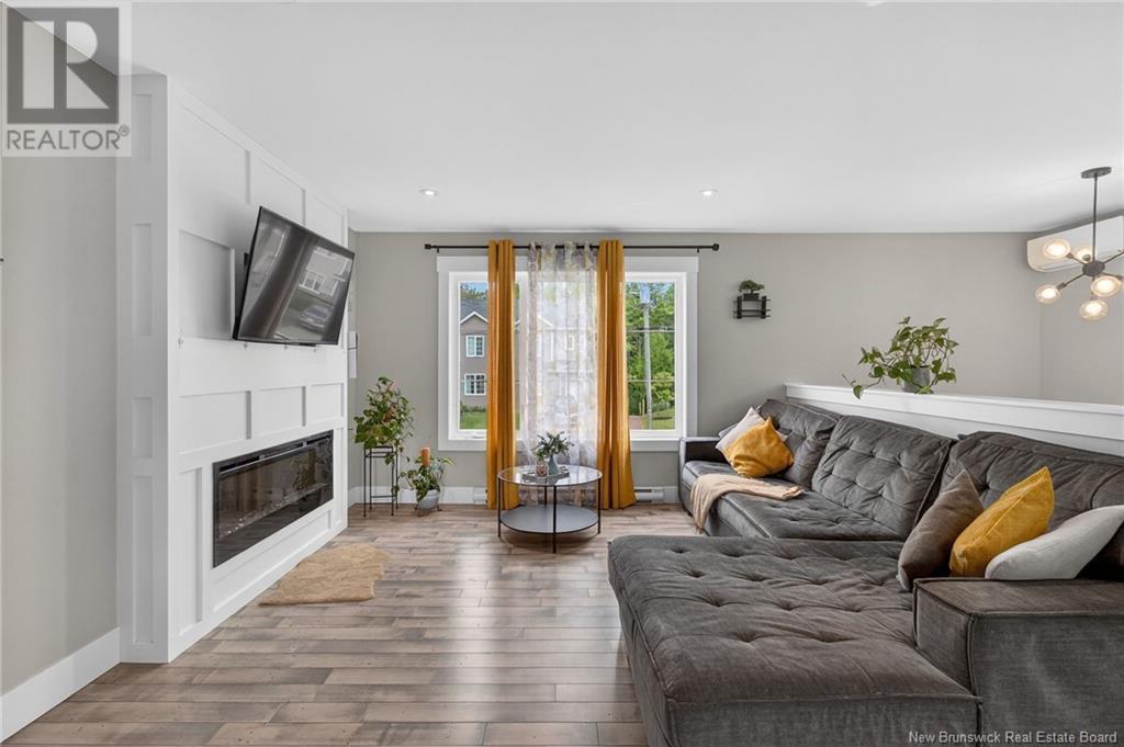 Photo 11 of 235 Belle Foret Street, Dieppe NB