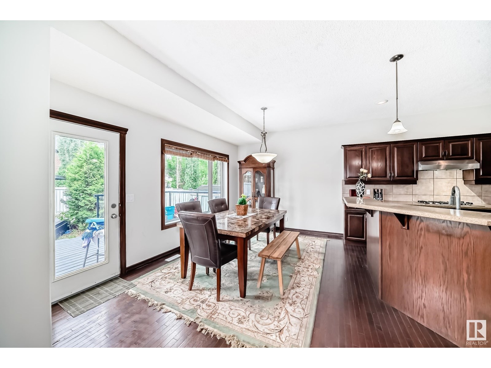 Photo 16 of 6406 Sandin Cr Nw, Edmonton AB