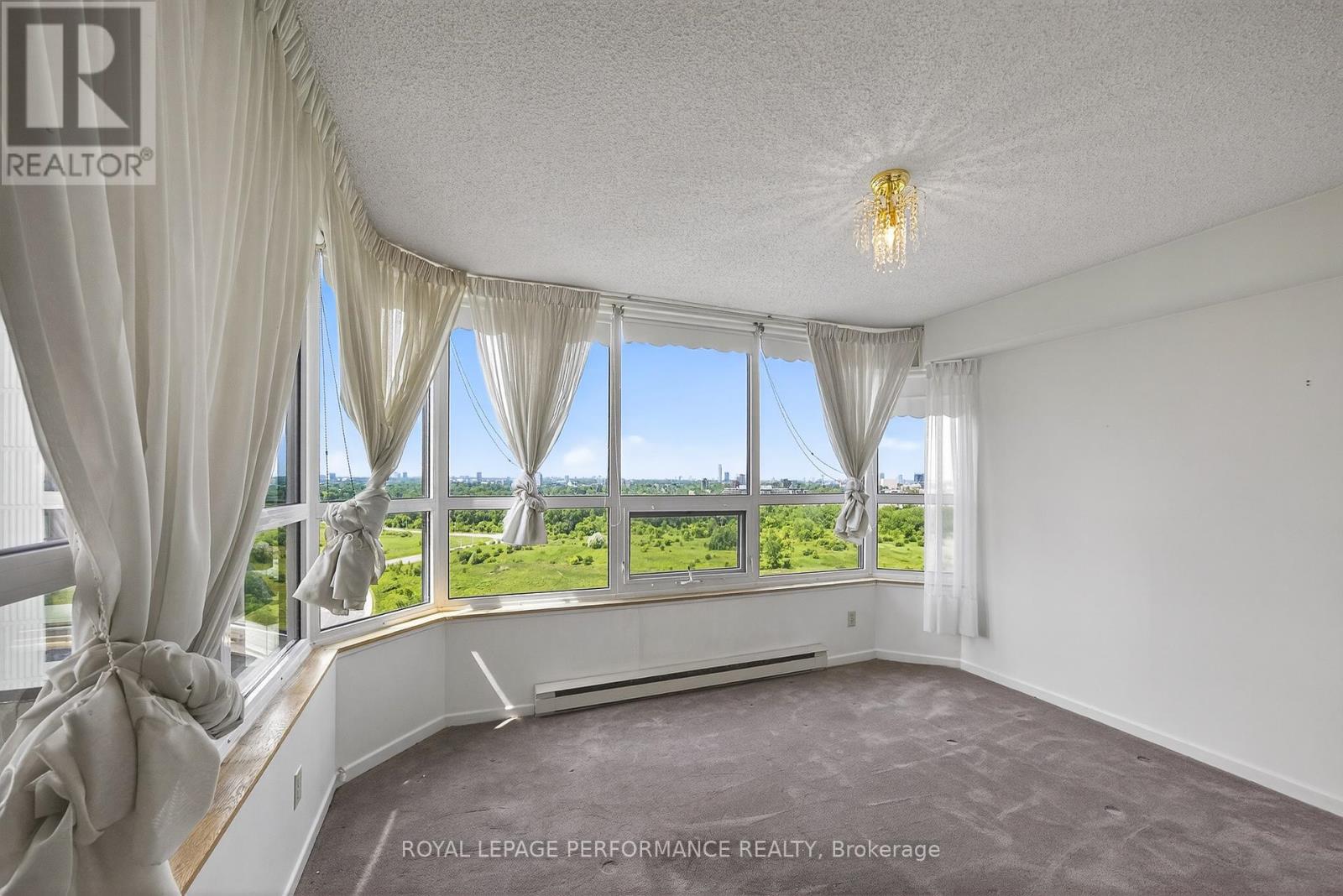 Photo 21 of 2006 1500 Riverside Drive, Ottawa ON