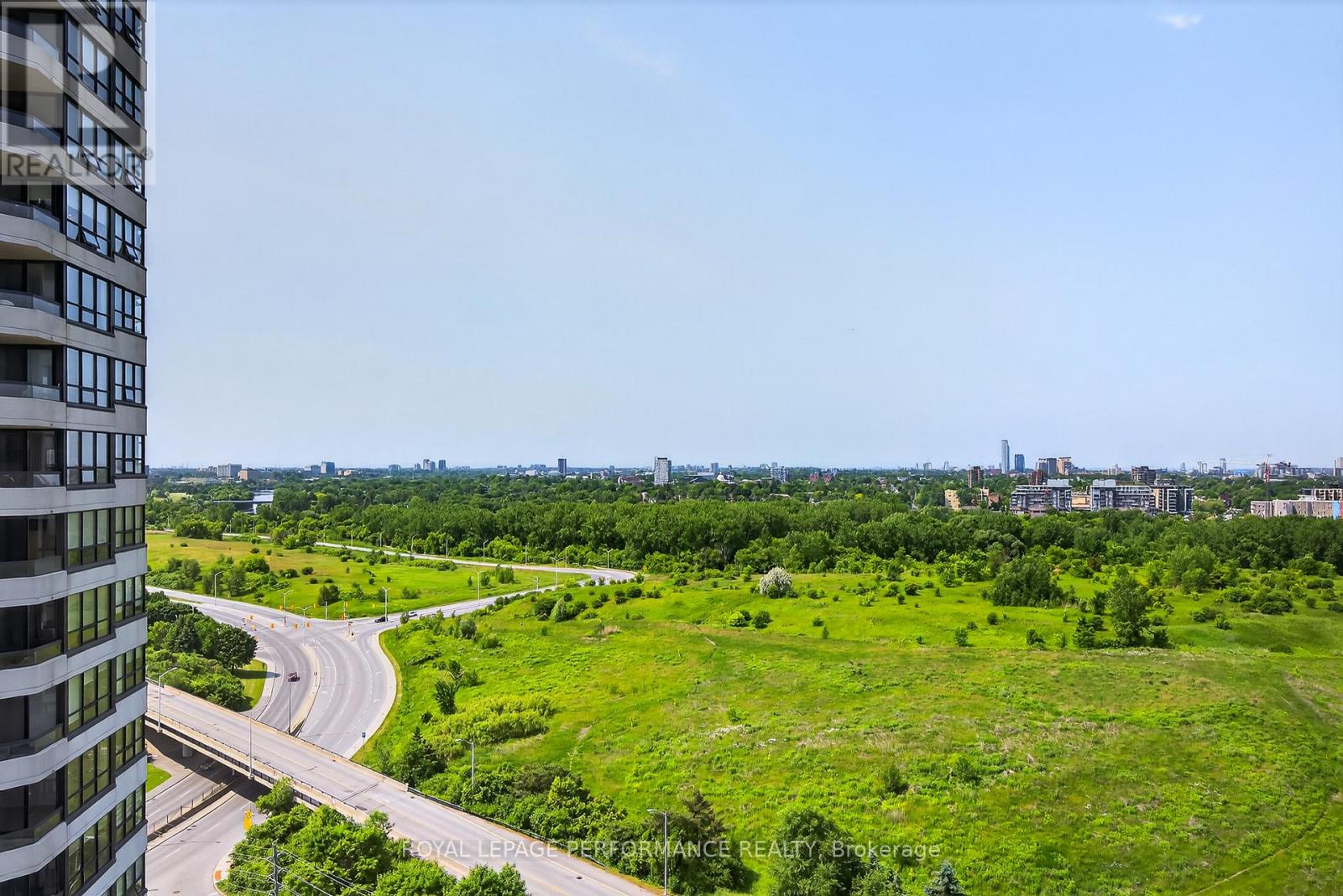 Photo 40 of 2006 1500 Riverside Drive, Ottawa ON