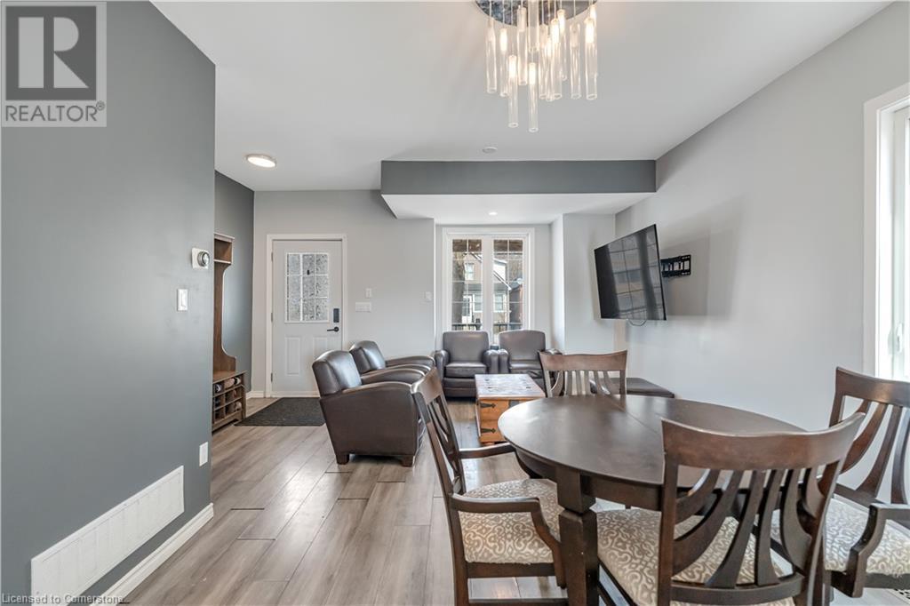 Photo 14 of 174 Mcanulty Boulevard, Hamilton ON