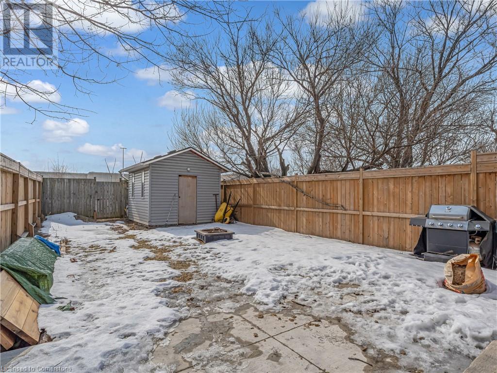 Photo 34 of 174 Mcanulty Boulevard, Hamilton ON
