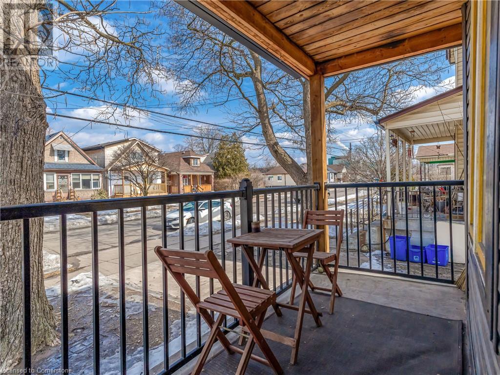 Photo 4 of 174 Mcanulty Boulevard, Hamilton ON