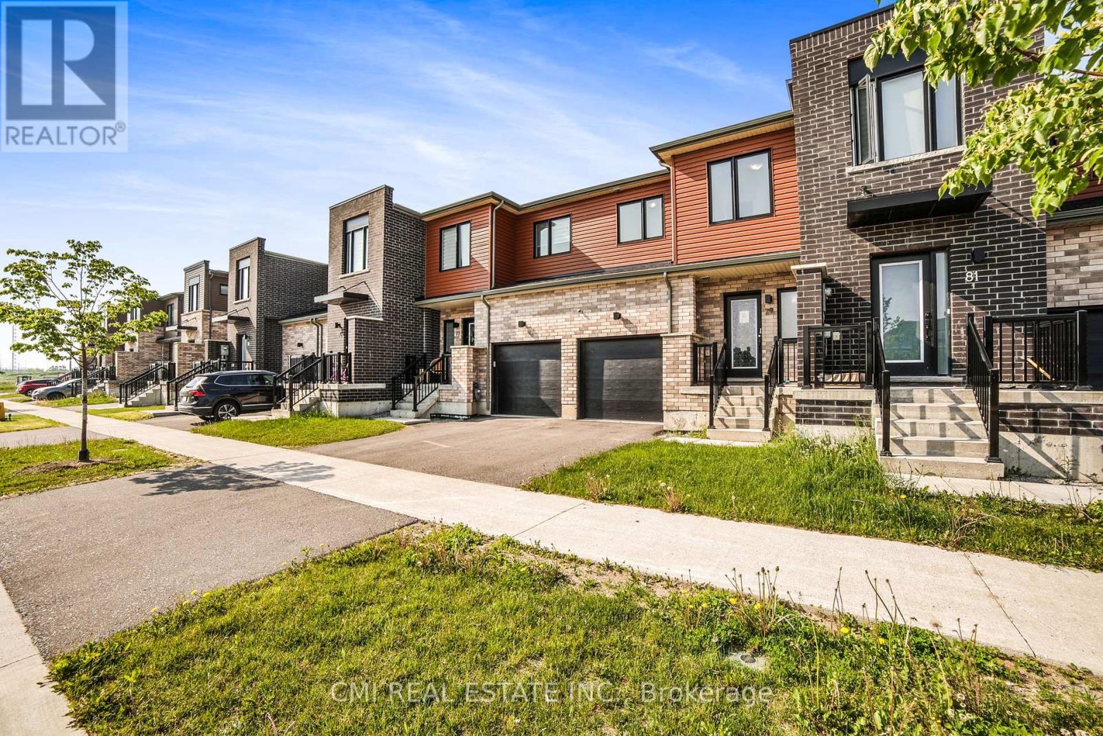 Photo 25 of 79 Gateland Drive, Barrie ON