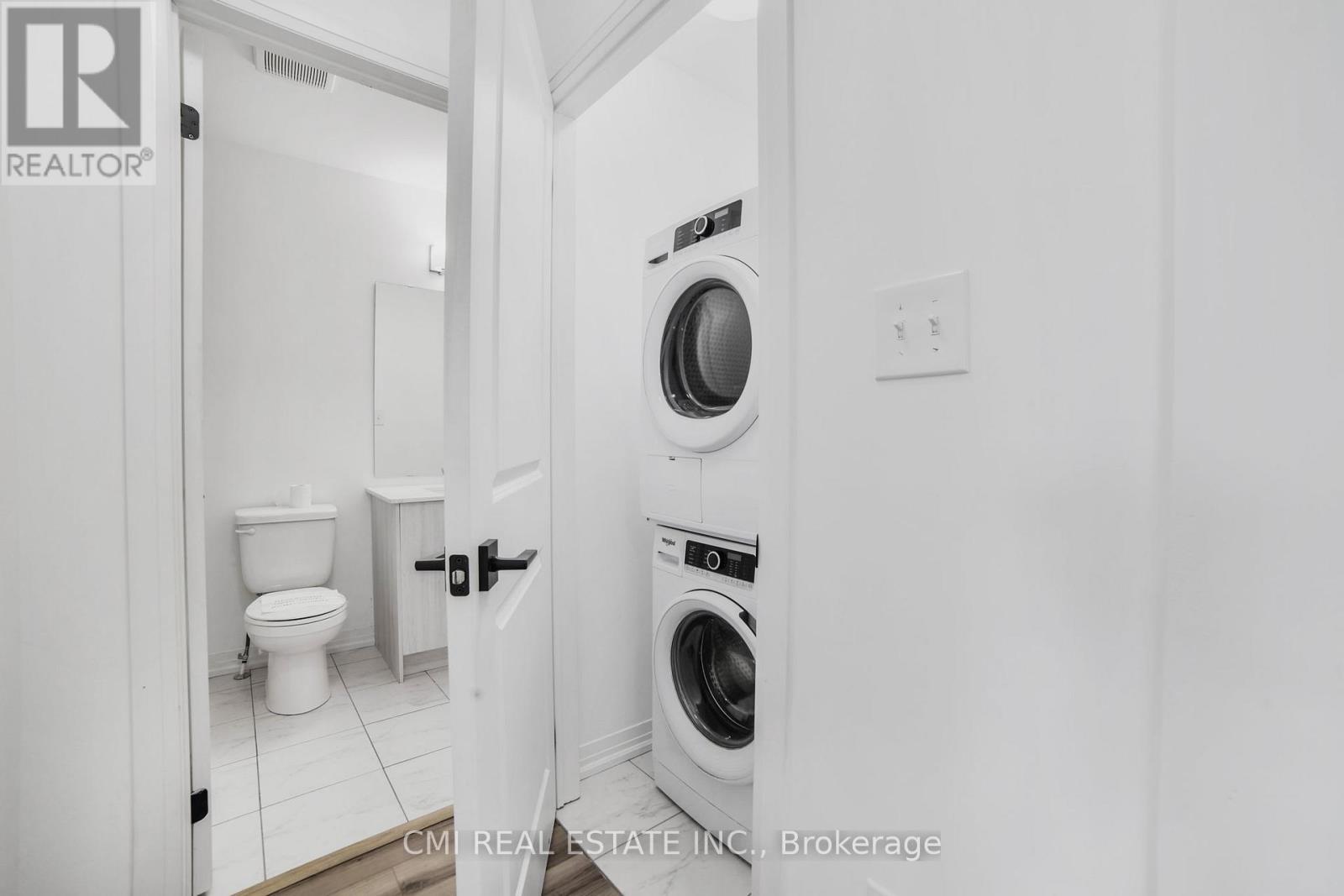 Photo 15 of 79 Gateland Drive, Barrie ON