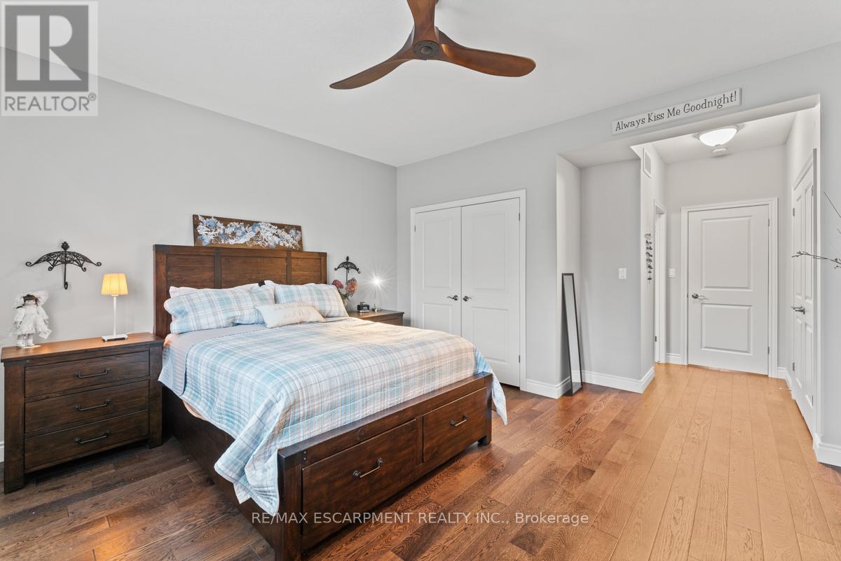 Photo 2 of 13 418 Nelson Street, Norfolk ON