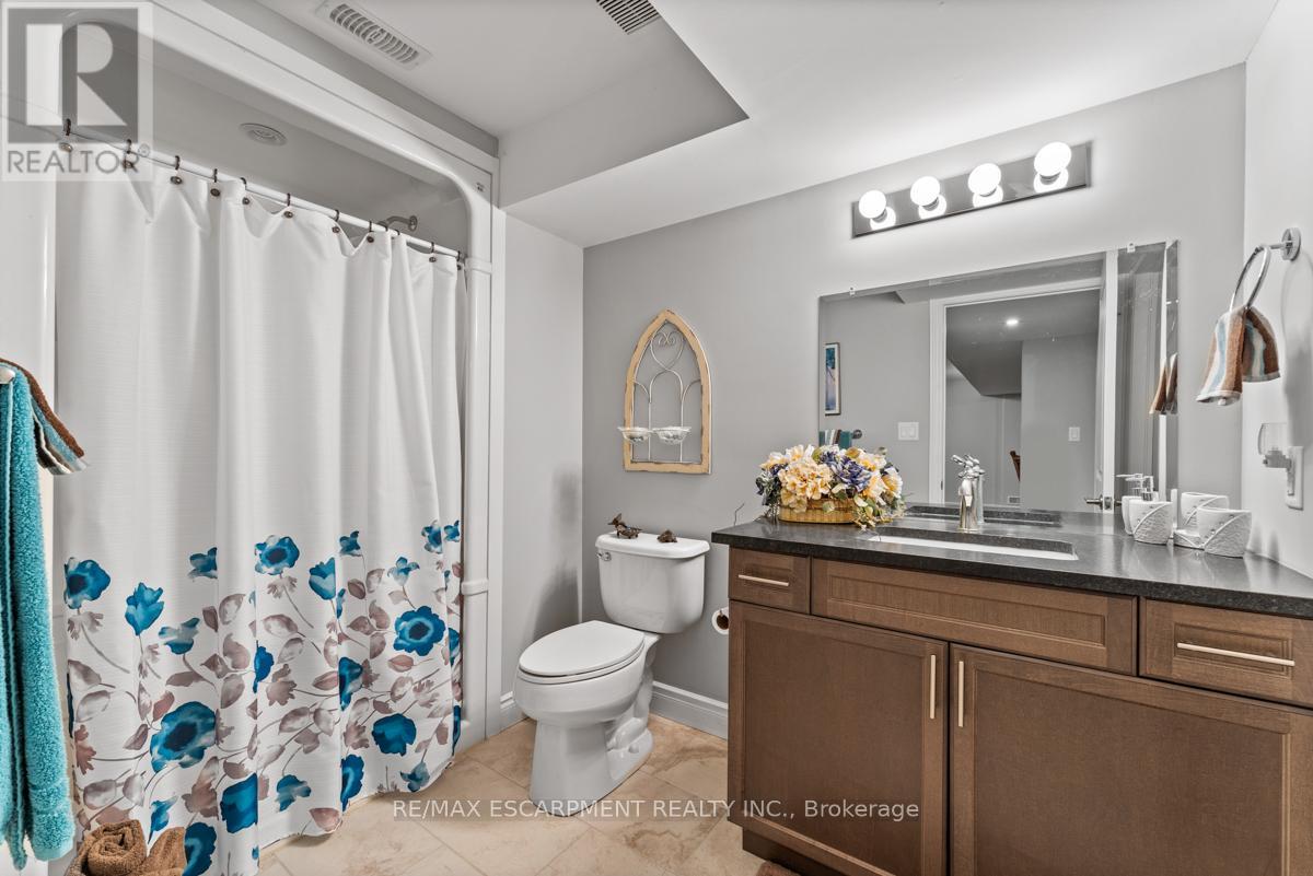 Photo 5 of 13 418 Nelson Street, Norfolk ON