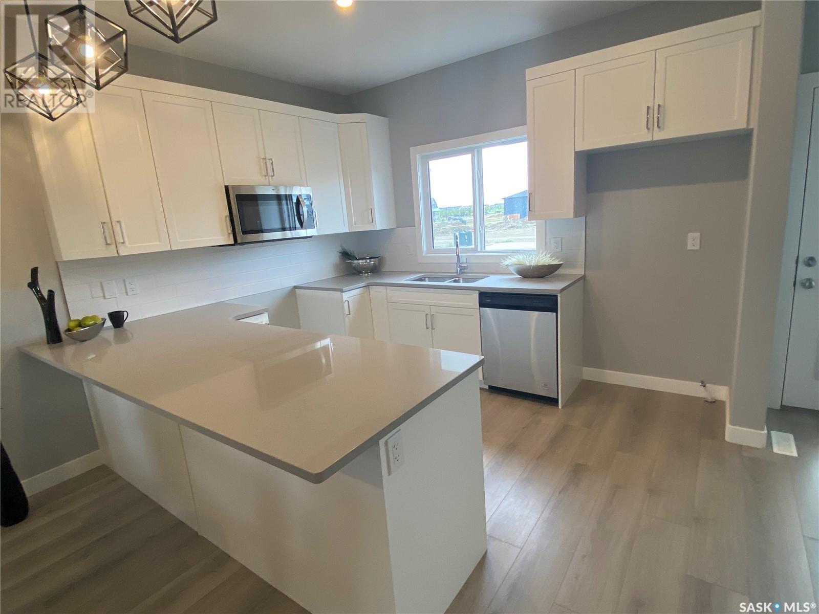 Photo 11 of 350 Cowessess Road, Saskatoon SK